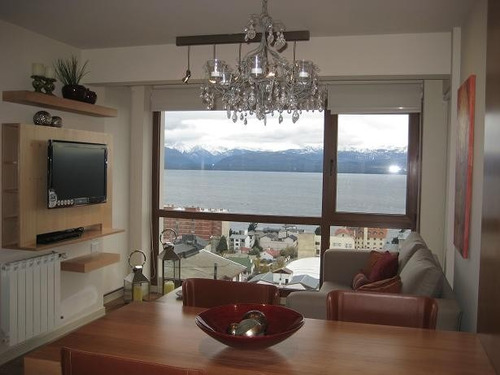 Imagen 8 de 14 de Alquiler Temporario Departamento En Bariloche Centro 2 Pax