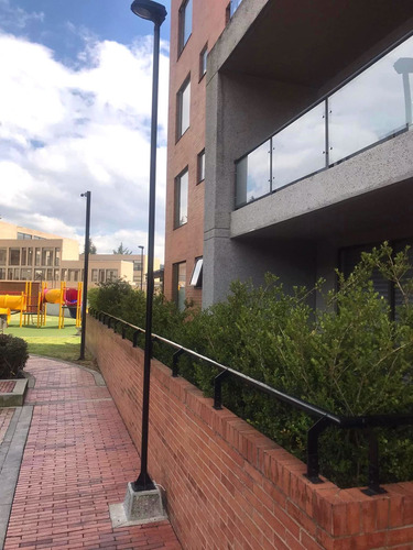 Bogota, Venta Apartamento En Colina Campestre 95 Mts 