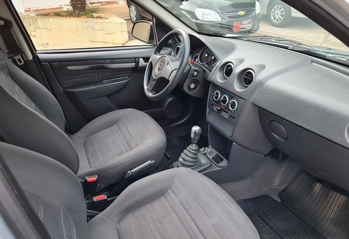 Chevrolet Prisma Maxx 1.4 Flex Prata 2008