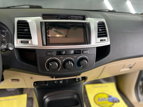 Toyota Hilux SW4 Hilux SW4 SR 4x2 2.7/ 2.7 Flex 16V Aut.