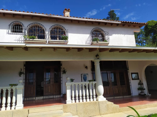 Best House Vende Espectacular Casa En Club De Campo