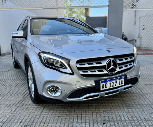 Mercedes-Benz Clase GLA 1.6 Gla200 Urban 156cv