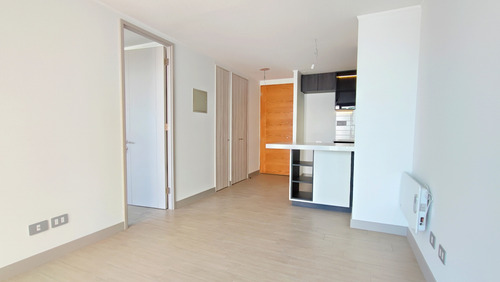 Edificio Av. Irarrázaval (1 Est. 1 Bod.) Vista Poniente Pi