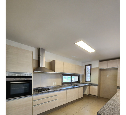 ¡¡casa En Viñedos De La Tahona De 4 Dormitorios Y 4 Baños En Venta O Alquiler!!