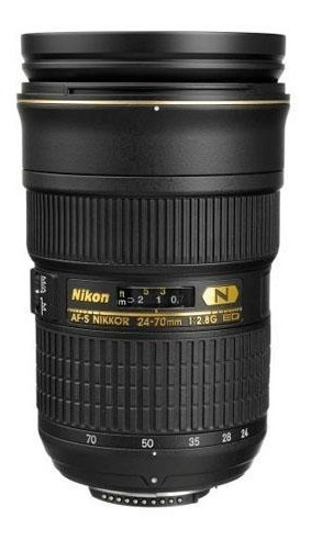 Nikon 24-70mm F/2.8g Ed-if Af-s Nikkor Lens