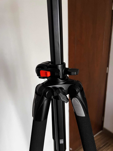 Trípode Vanguard Alta Pro263at, Con Cabezal Sbh-100. (Usado)