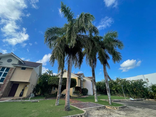 Villa En Metro Country Club, Alquilo Juan Dolio.