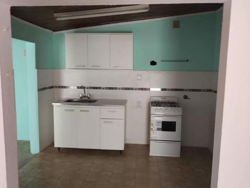 Casa En Venta - 3 Dormitorios 2 Baños - 360mts2 - Ezeiza