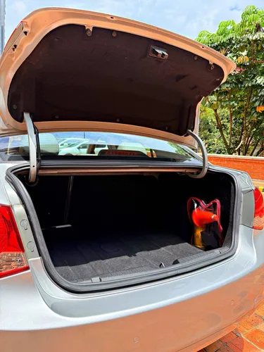 Chevrolet Cruze 1.8 Nickel Ls