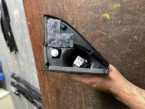 Acabamento Interno Retrovisor Esquerdo Hilux Sw4 2021 2022 (Usado)