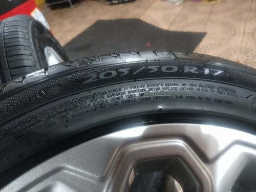 01 Roda Ford Ecosport 2019 + Pneu 01 205/50r17 Michelin