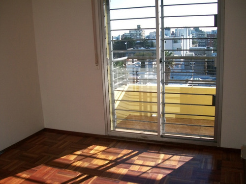 Imagen 3 de 14 de Alquiler Apartamento 3 Dormitorios Pocitos, Panorámica Vista