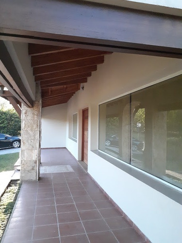 Imagen 2 de 14 de Casa En Venta Villa Allende