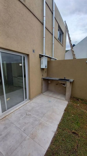Imagen 8 de 14 de Dúplex 3 Amb - Con Patio Y Cochera Descubierta - A Estrenar - Ultimo Disponible