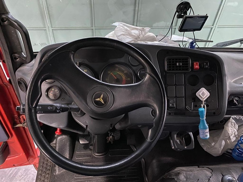 Mercedes Benz 1215c