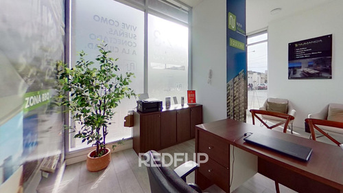 Imagen 3 de 11 de Local Comercial 28 M2 | Arlegui | Viña Del Mae