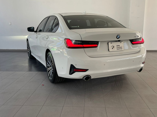 Imagen 12 de 14 de Bmw Serie 3 320i 4 Puertas