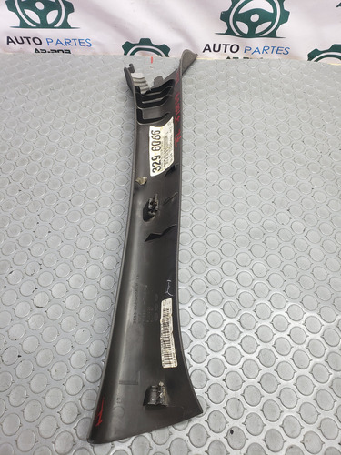 Moldura Inf. Poste Parabrisa Delant Iz Ford F150 5.4l 09-14 Marrón (Usado)