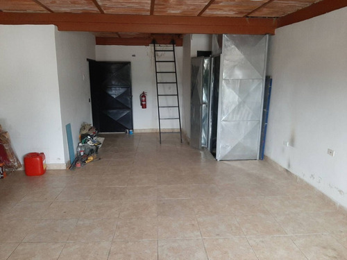 Imagen 12 de 17 de (solo Para Clientes) Atencion Empresarios Tengo Edificio Comercial Con 3 Niveles Av Michelenal !! Iris Hernandez Alquila 150m2 Cod.150130ih.