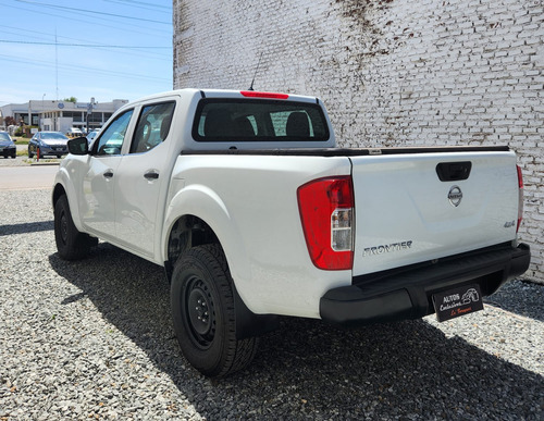 Nissan Frontier 2.3 S Cd 4x4 Mt