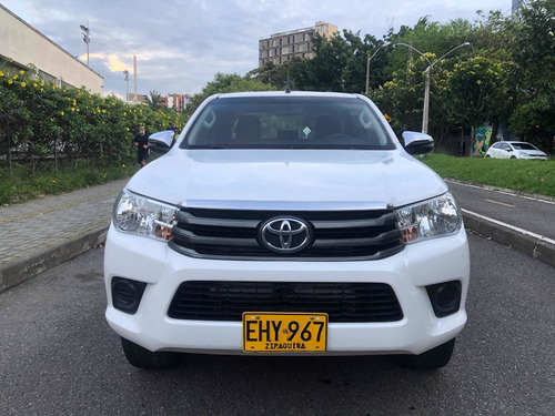 Imagen 7 de 11 de Toyota Hilux 2400cc Diesel, Modelo:2018 - 62.000km,mec - 4x4