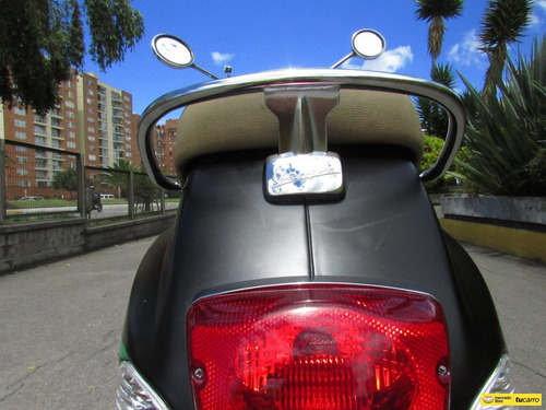 Imagen 22 de 25 de Vespa Vxl 150