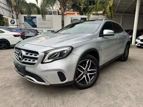 Mercedes-Benz Clase GLA 1.6 200 Cgi Sport At