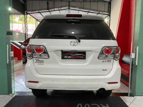 Imagem 5 de 15 de Toyota Hilux Sw4 Sr 4x2 2.7 Aut 2015