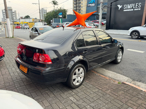 Volkswagen Bora 2.0 Total Flex 4p Automática