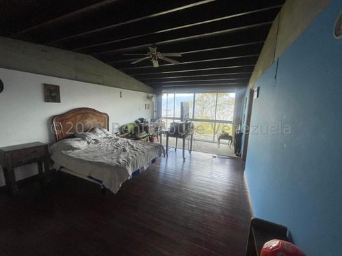 Acogedora Casa En Venta En Alto Hatillo. Negociable