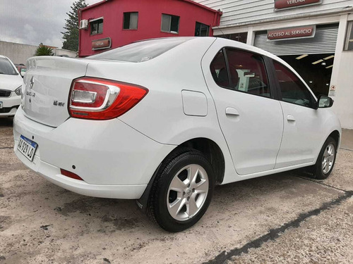 Renault Logan 2017 1.6 Privilége 105cv Aa929