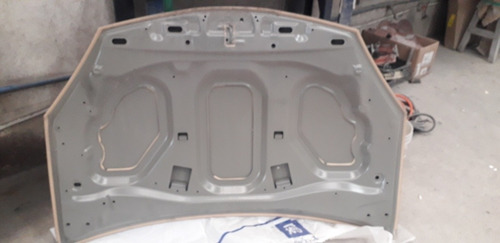 Imagem 4 de 5 de Capô Renault Sandero 2008 A 2012 C/furo Original Novo