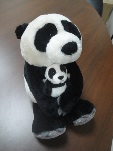 Urso Panda De Pelúcia Sentado 25 Cm + Filhote 8cm Nici Toys