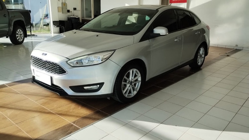 Ford Focus III 1.6 Sedan S