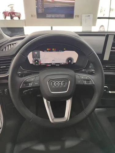 Audi Q5 2.0 L 45 Tfsi Elite Mhev