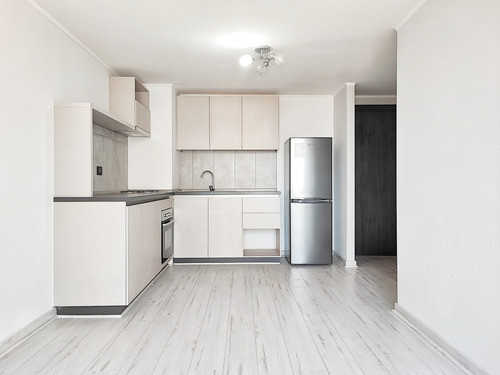 Edificio Av. Lo Ovalle (1 Est. 1 Bod.) Vista Norte Piso 4