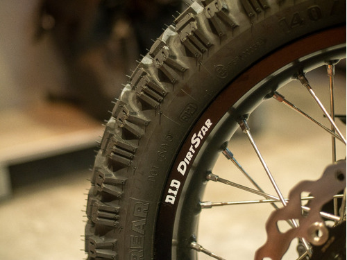 Imagen 22 de 25 de Ktm 690 R Enduro Unidades Disponibles
