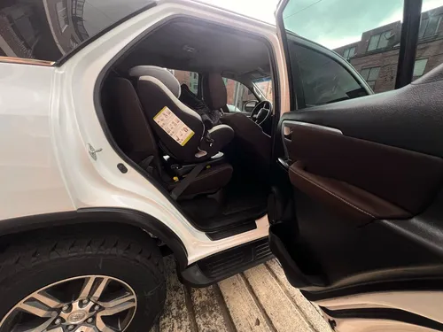 Toyota Fortuner 2.7 At