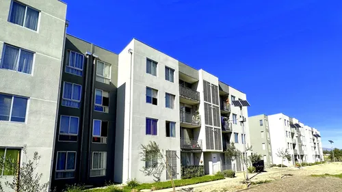Condominio D. Eyzaguirre / Puente Alto
