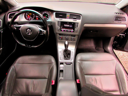 Imagem 10 de 14 de Vw - Volkswagen Golf 2014 Gasolina