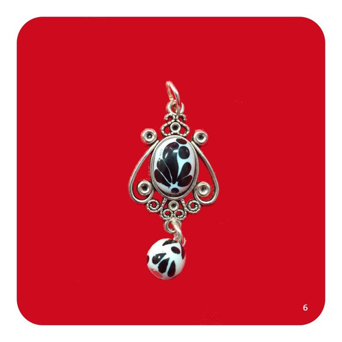 Imagen 5 de 5 de Dije Corona De Talavera Poblana Negra Y Pewter 4x2.5 Cm Jyr