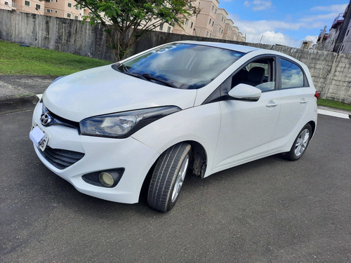 Imagem 1 de 6 de Hyundai Hb20 2013 1.6 Premium Flex 5p