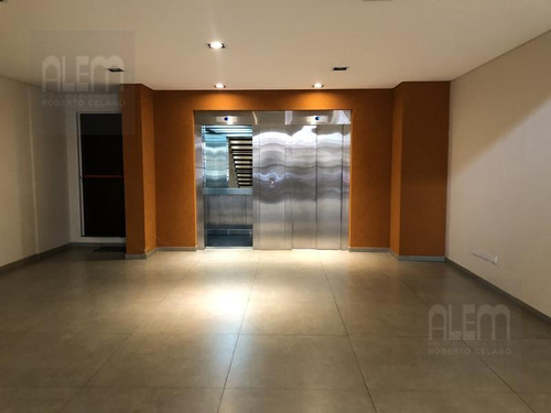 Imagen 4 de 16 de Depto. En Venta Con Renta