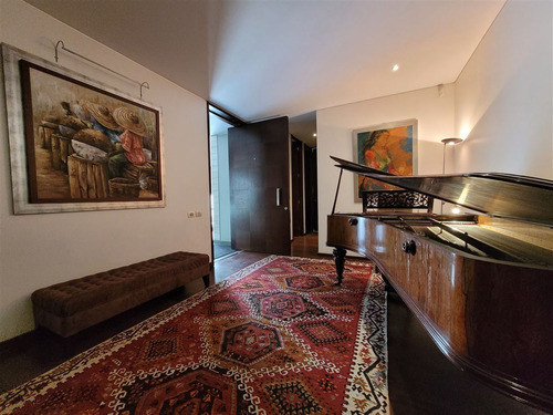 Departamento En Venta Exclusivo De 3d+e+s+ss En Las Condes
