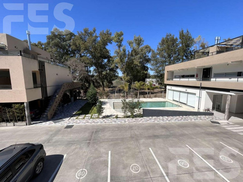 Venta Duplex 2 Amb C/ Cochera Cub - Random Canning