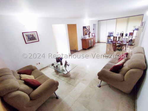 Mls #24-22773 Apartamento En Venta En Colinas De La Tahona