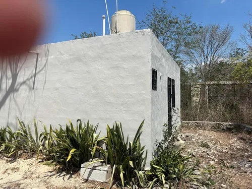 Casa De Dos Recámaras Y Un Baño, Amplio Terreno