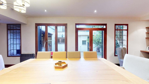 Casa En Venta En La Plata