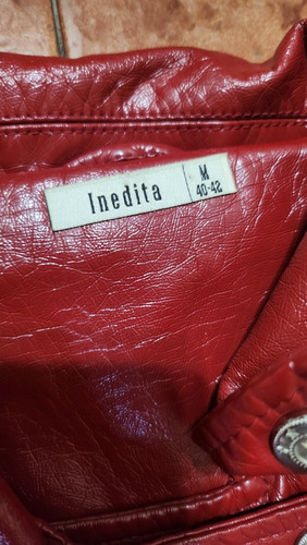 Campera Ecocuero Bordó De Inédita