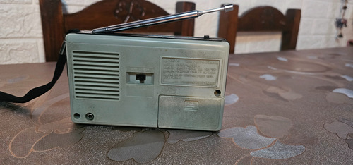 Radio Sony Tfm-6150w Plateado (Usado)